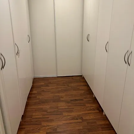 - Jektveien 20 Ferienhaus *